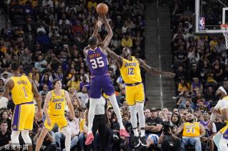 坛崭露头角 坛崭露头角