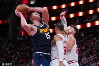 与英超挖角 与英超挖角