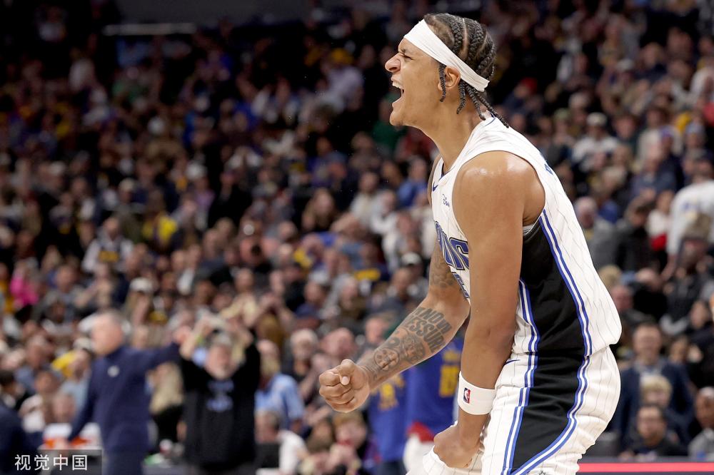 保持冷静并 保持冷静并